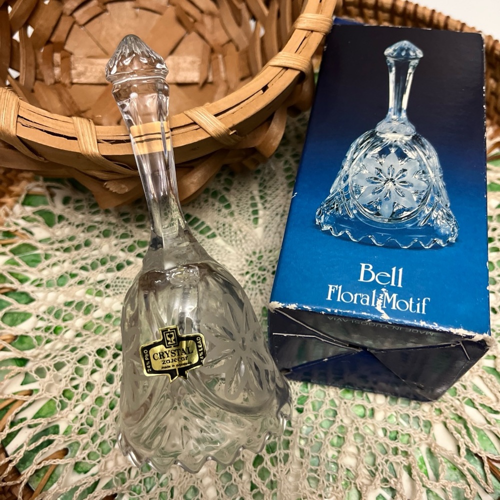 Vintage Crystal Bell with Floral‎ Motif